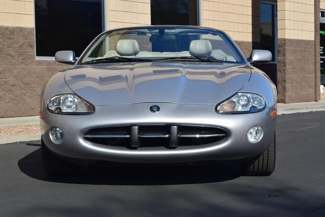 2001 Jaguar X100 XK8 - Image 5 of 31