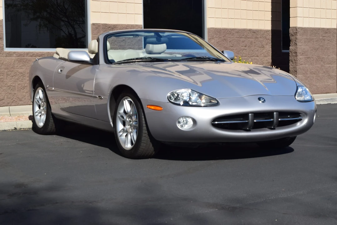2001 Jaguar X100 XK8 - Image 2 of 31