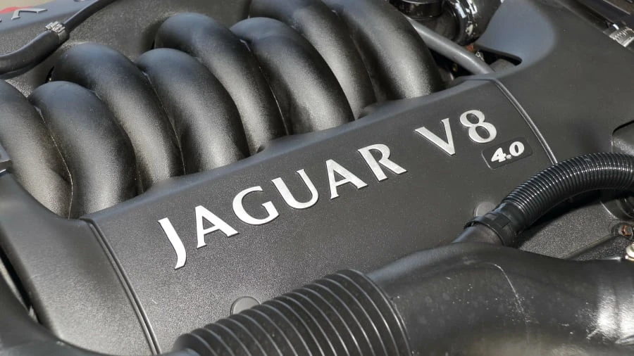 2001 Jaguar X100 XK8 - Image 17 of 20