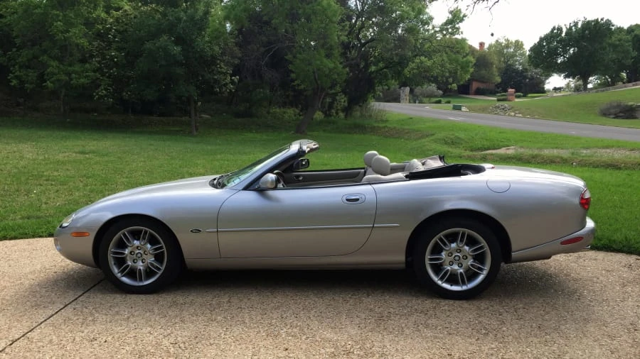 2001 Jaguar X100 XK8 - Image 5 of 6