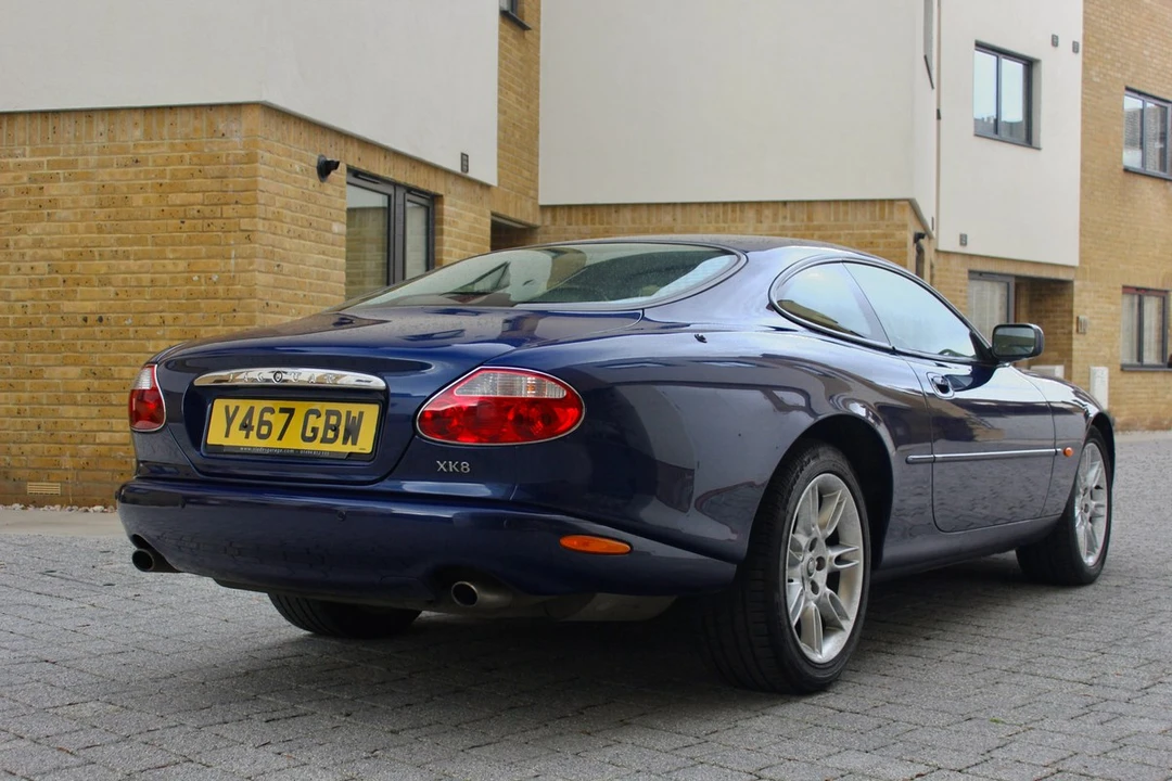 2001 Jaguar X100 XK8 - Image 23 of 30