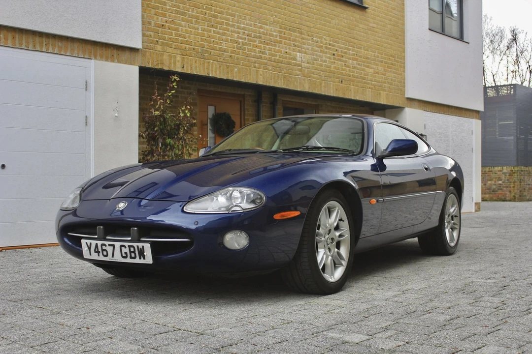 2001 Jaguar X100 XK8 - Image 24 of 30