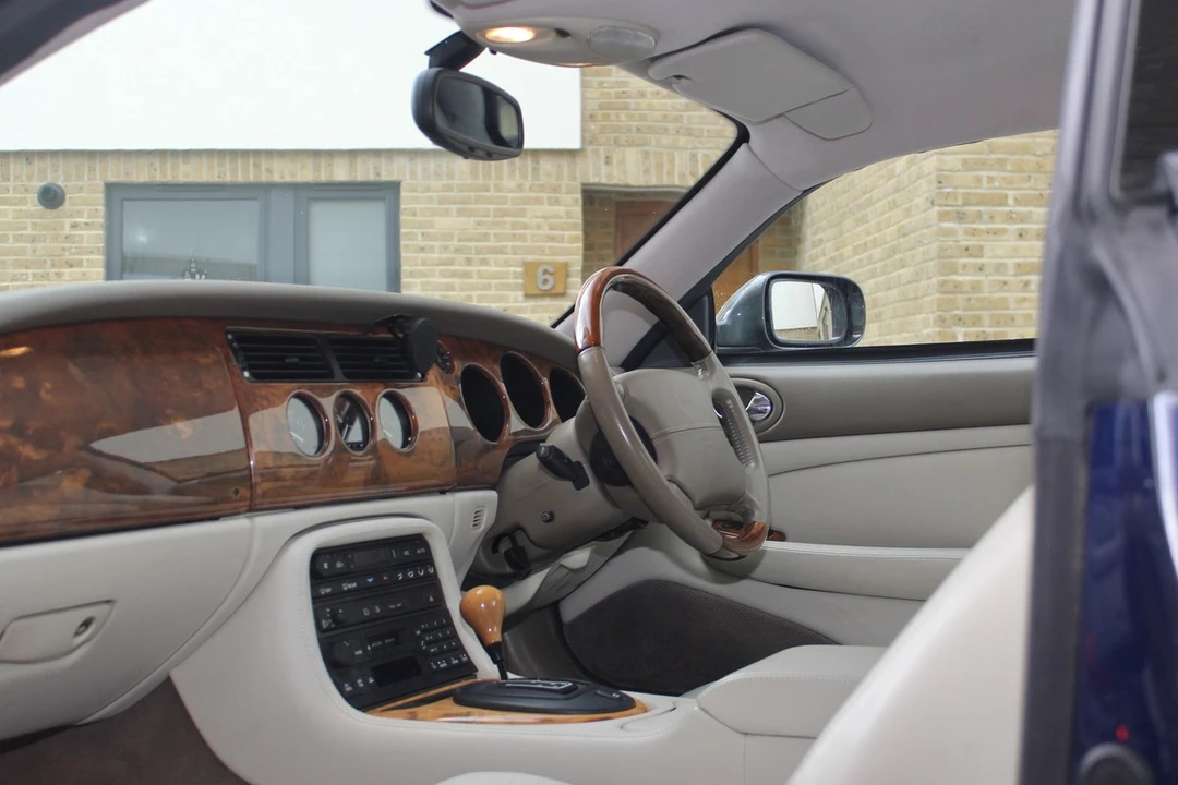 2001 Jaguar X100 XK8 - Image 30 of 30