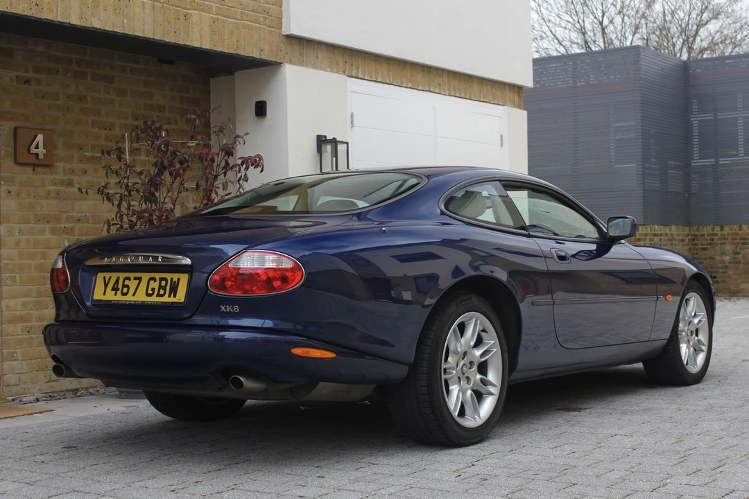 2001 Jaguar X100 XK8 - Image 19 of 30