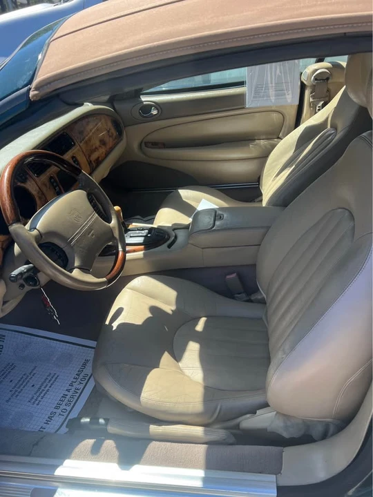2001 Jaguar X100 XK8 - Image 6 of 7