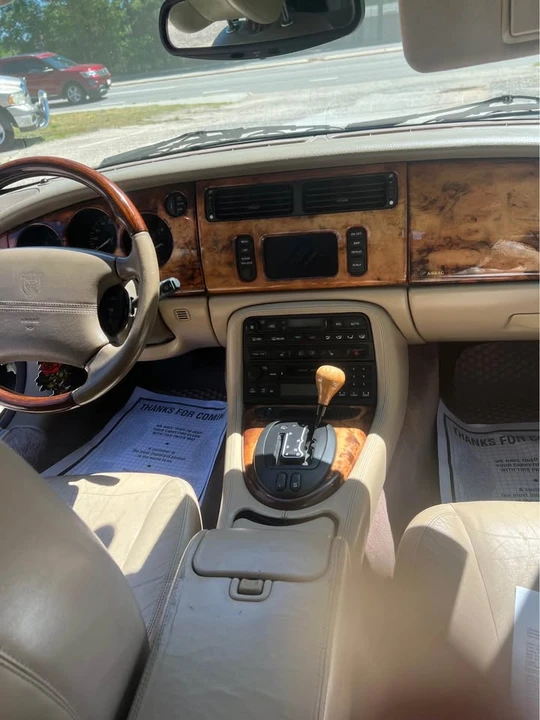 2001 Jaguar X100 XK8 - Image 5 of 7