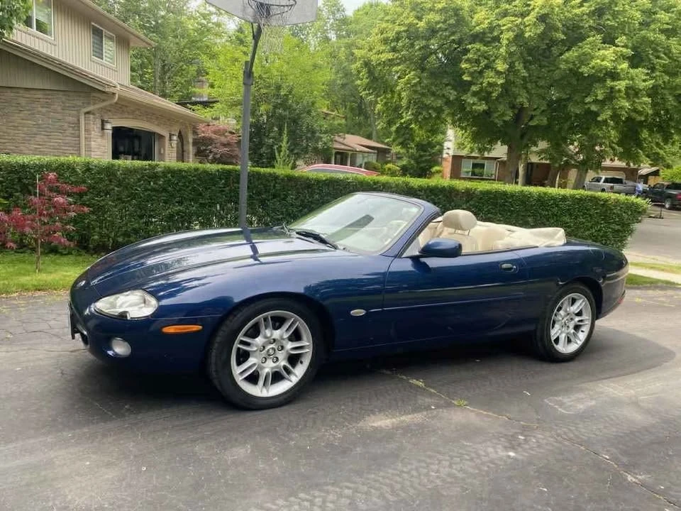 2001 Jaguar X100 XK8 - Image 3 of 9