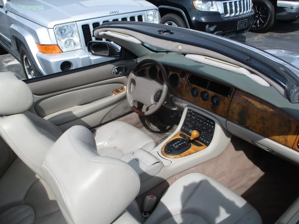 2001 Jaguar X100 XK8 - Image 2 of 4