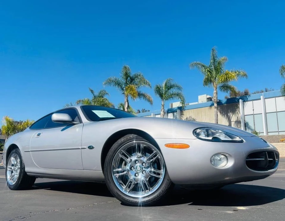 2001 Jaguar X100 XK8 - Image 5 of 20