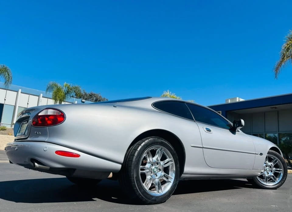 2001 Jaguar X100 XK8 - Image 7 of 20