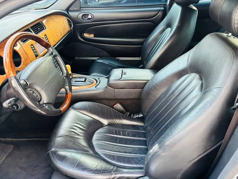 2001 Jaguar X100 XK8 - Image 10 of 20