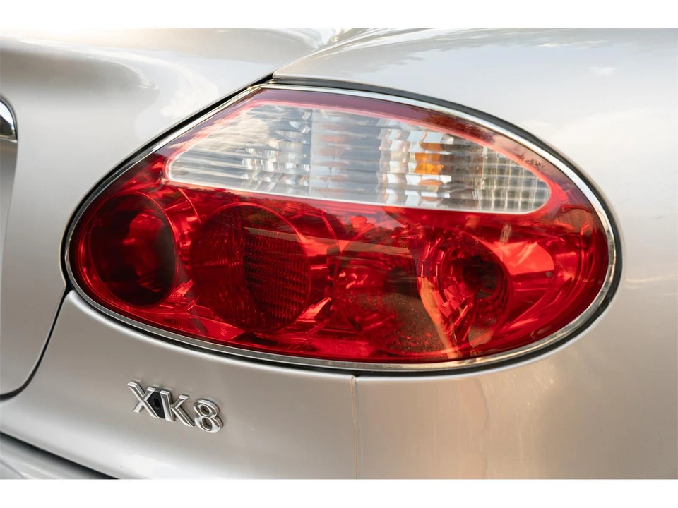 2001 Jaguar X100 XK8 - Image 5 of 31