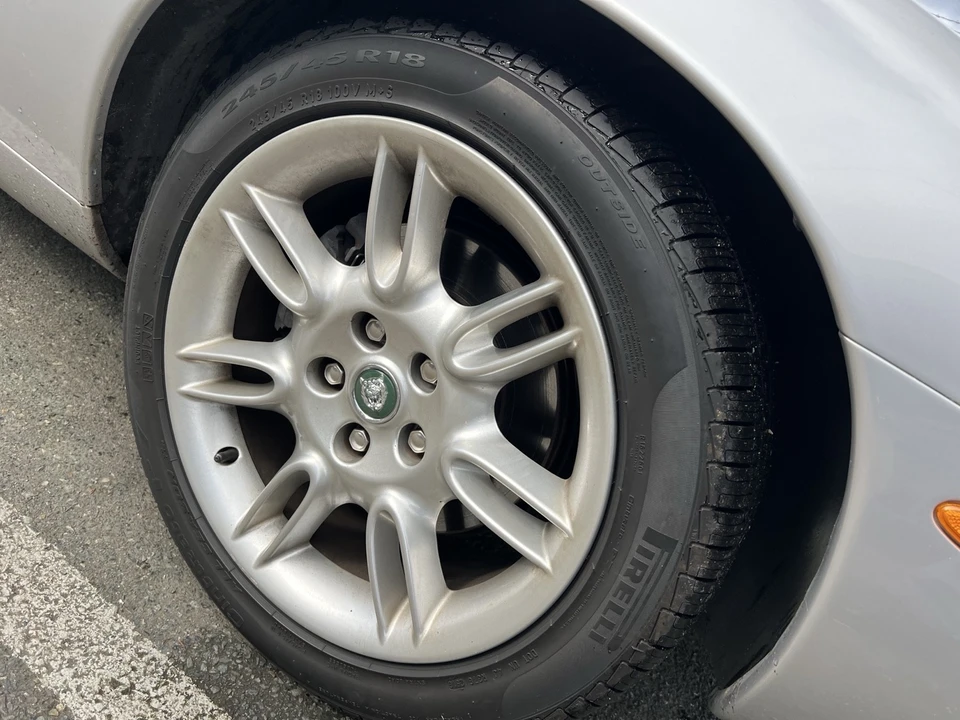 2001 Jaguar X100 XK8 - Image 24 of 31