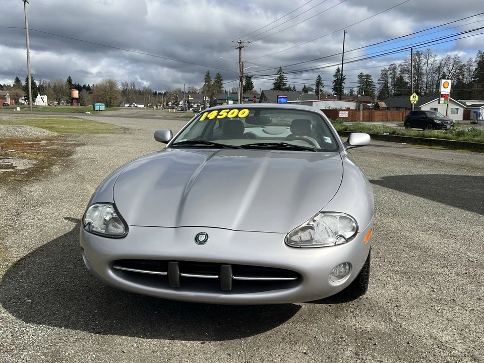2001 Jaguar X100 XK8 - Image 18 of 31