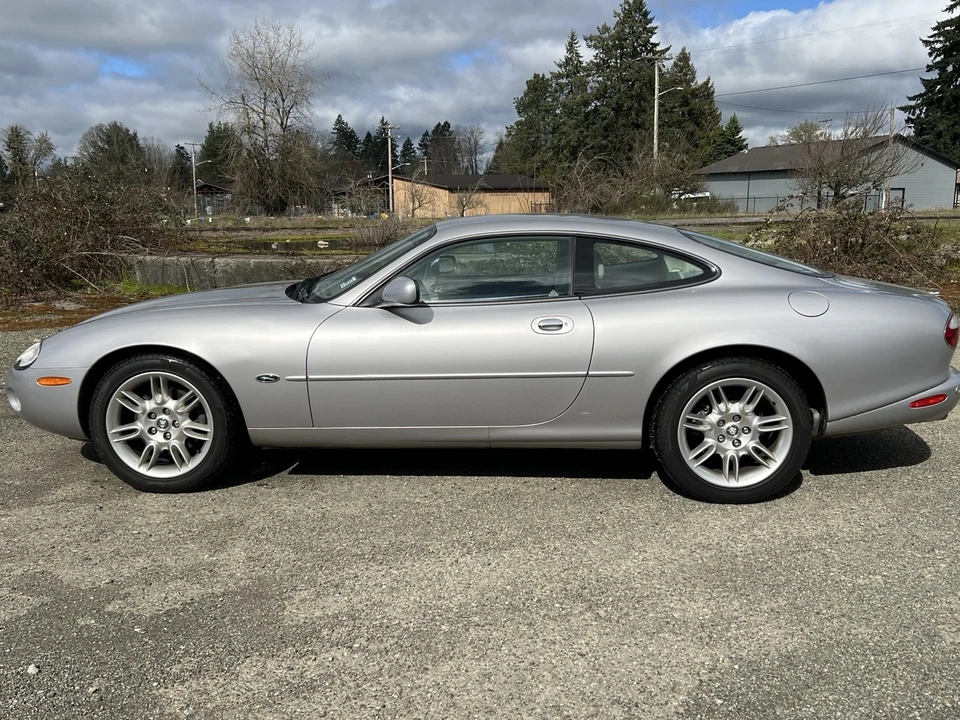2001 Jaguar X100 XK8 - Image 3 of 31