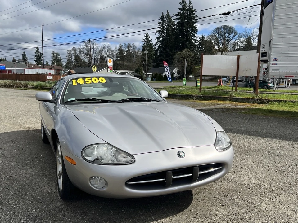 2001 Jaguar X100 XK8 - Image 16 of 31
