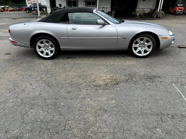 2001 Jaguar X100 XK8 - Image 4 of 9