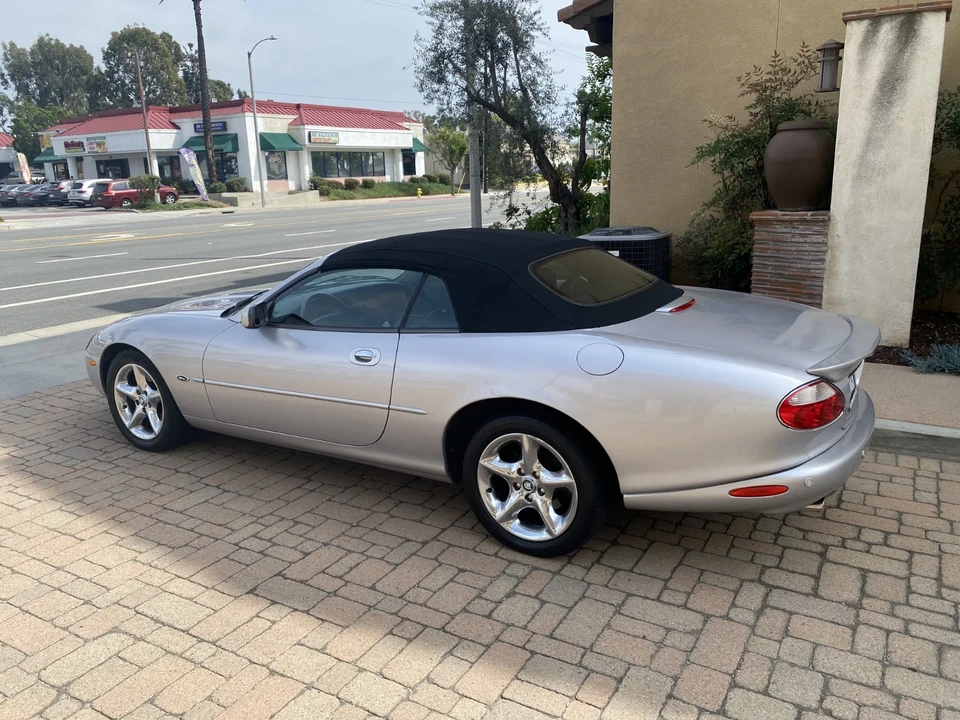 2001 Jaguar X100 XK8 - Image 3 of 21