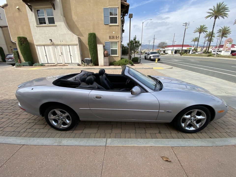 2001 Jaguar X100 XK8 - Image 11 of 21