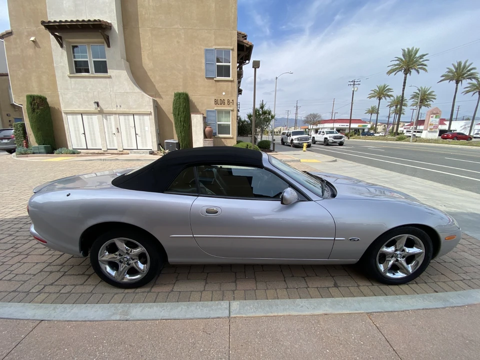 2001 Jaguar X100 XK8 - Image 7 of 21