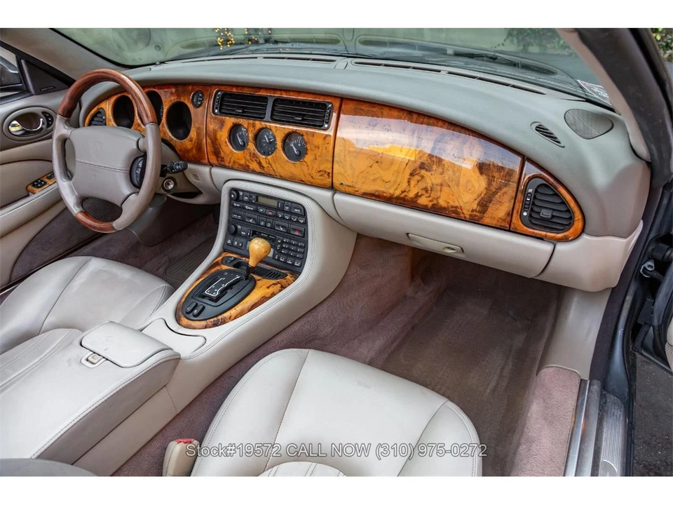 2001 Jaguar X100 XK8 - Image 26 of 31