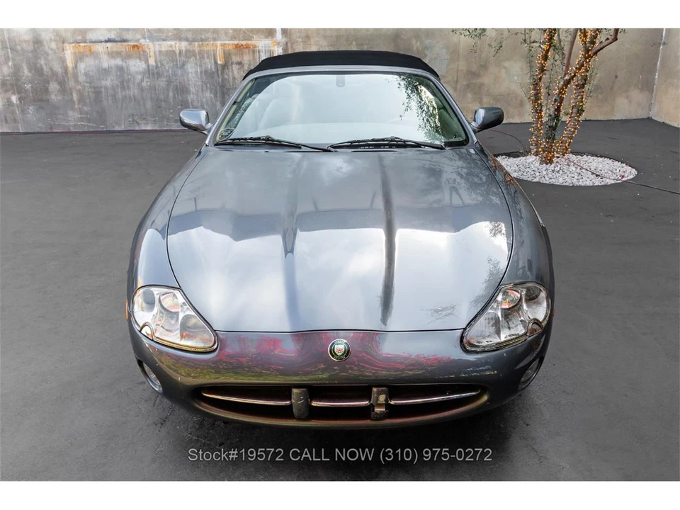 2001 Jaguar X100 XK8 - Image 8 of 31
