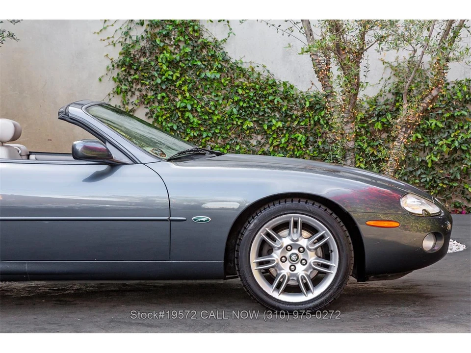 2001 Jaguar X100 XK8 - Image 15 of 31