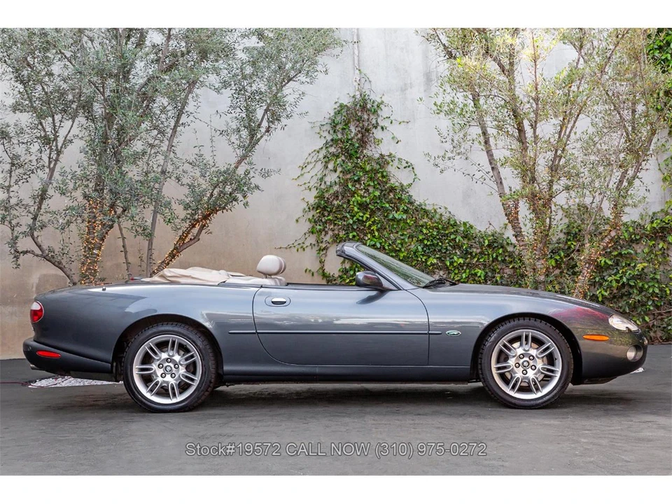 2001 Jaguar X100 XK8 - Image 3 of 31