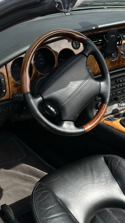 2001 Jaguar X100 XK8 - Image 18 of 20
