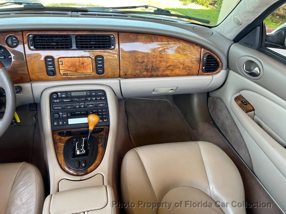2001 Jaguar X100 XKR - Image 8 of 12