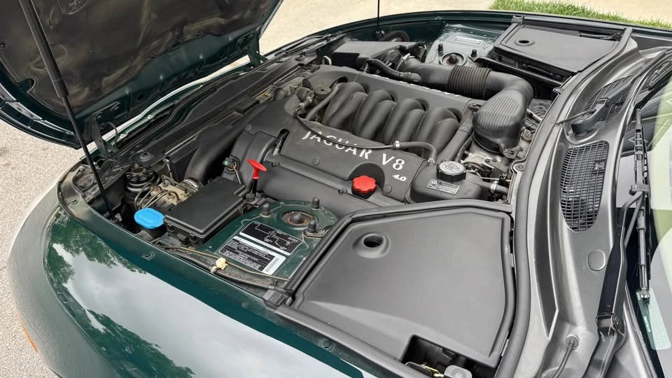 2001 Jaguar X100 XK8 - Image 5 of 20