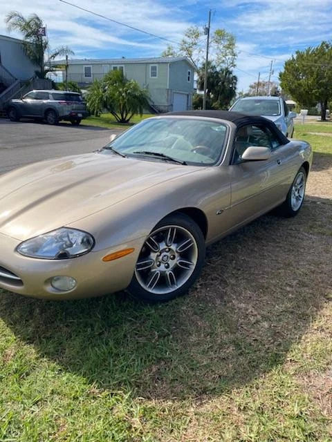 2001 Jaguar X100 XK8 - Image 3 of 4