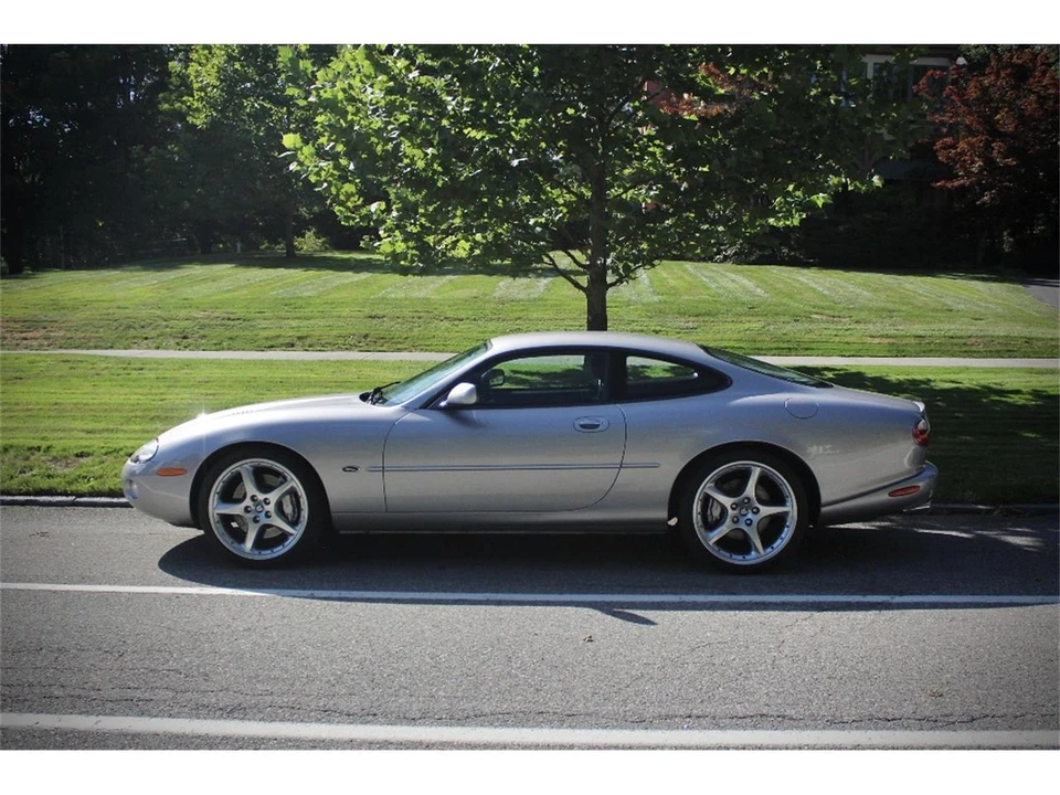 2001 Jaguar X100 XKR - Image 4 of 31