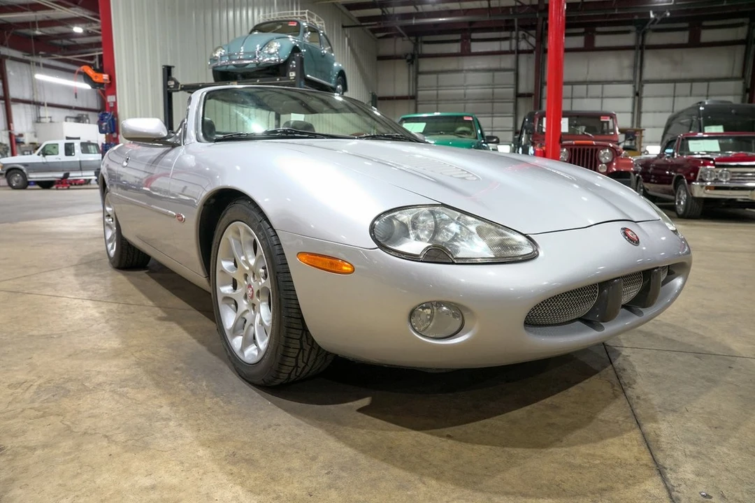 2001 Jaguar X100 XKR - Image 12 of 31