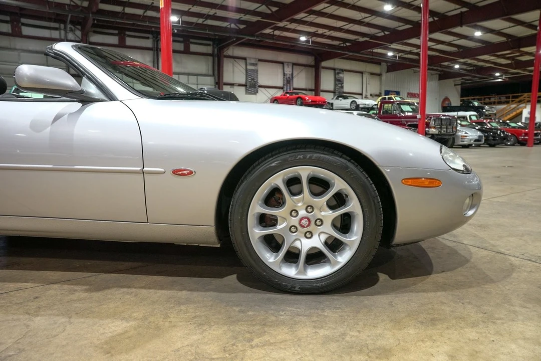 2001 Jaguar X100 XKR - Image 11 of 31