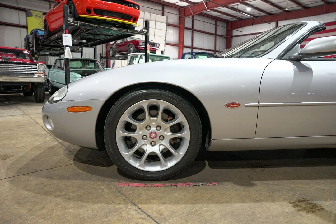 2001 Jaguar X100 XKR - Image 3 of 10