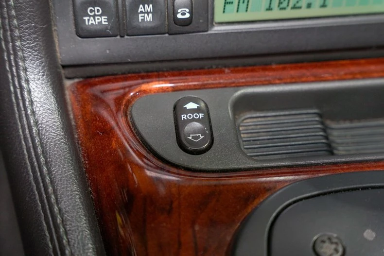2001 Jaguar X100 XKR - Image 17 of 20