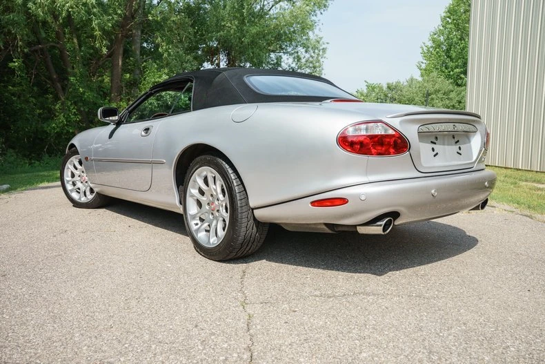 2001 Jaguar X100 XKR - Image 2 of 20