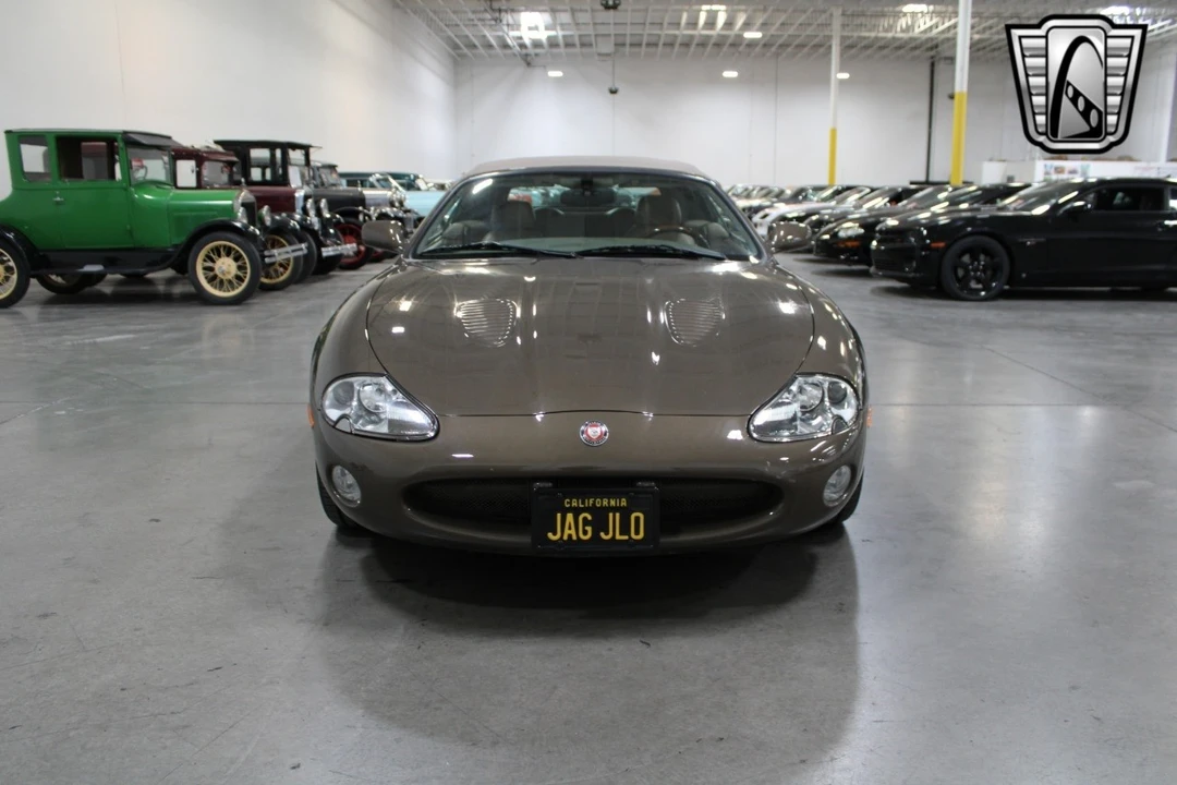 2001 Jaguar X100 XKR - Image 3 of 21