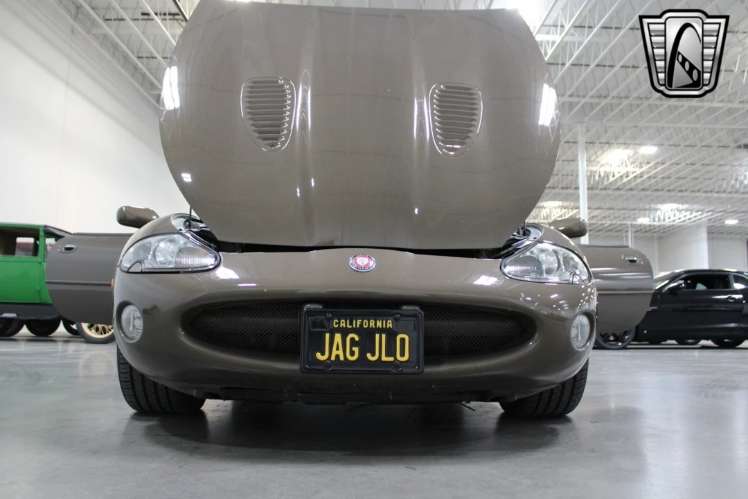 2001 Jaguar X100 XKR - Image 12 of 21
