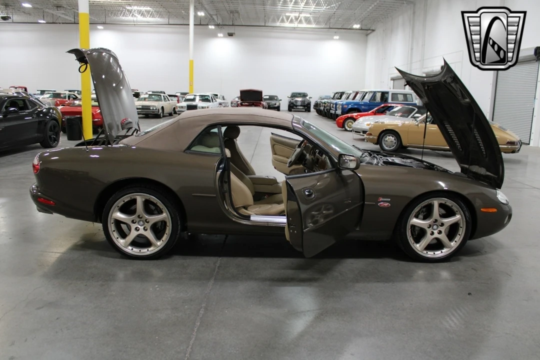 2001 Jaguar X100 XKR - Image 11 of 21