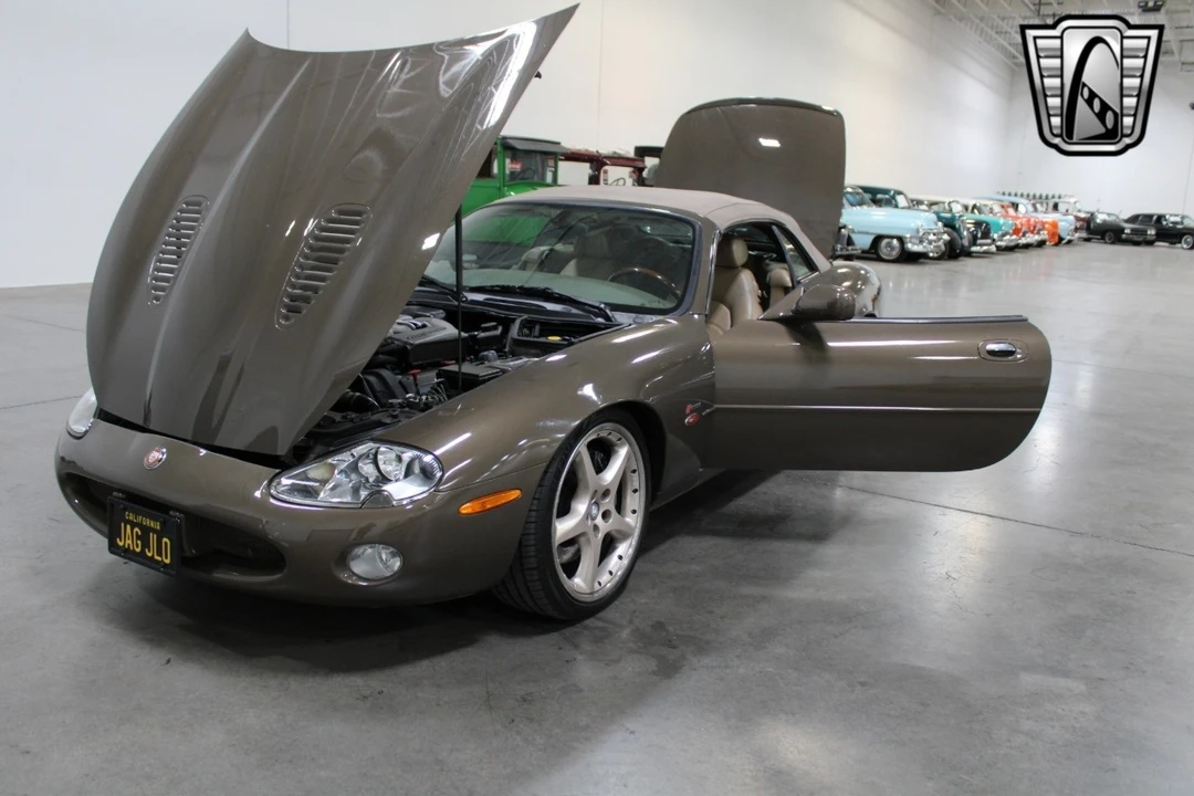 2001 Jaguar X100 XKR - Image 8 of 21