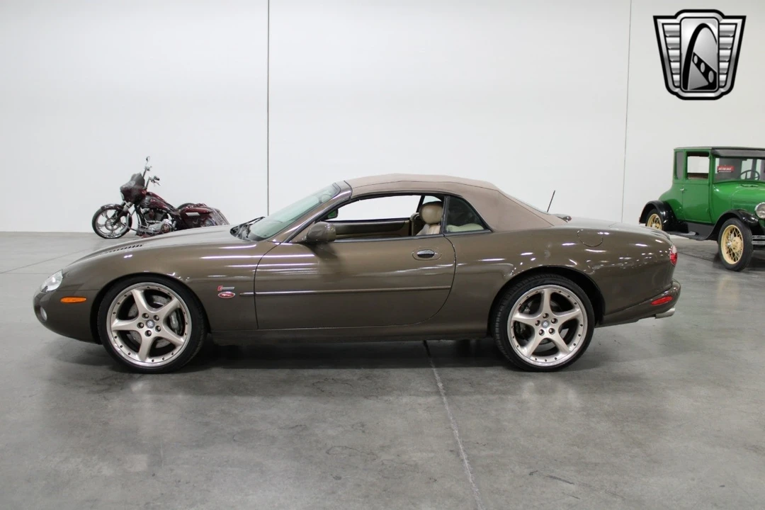 2001 Jaguar X100 XKR - Image 4 of 21