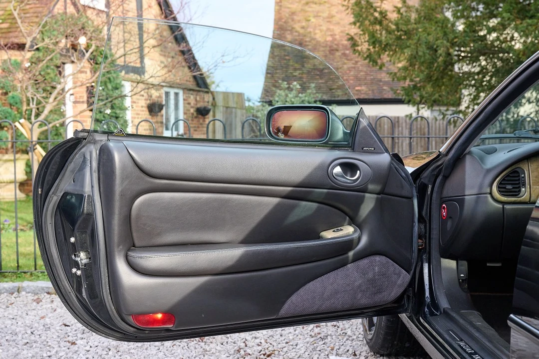 2001 Jaguar X100 XKR - Image 23 of 30