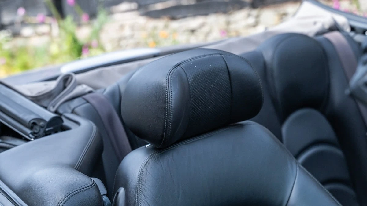 2001 Jaguar X100 XKR - Image 10 of 30