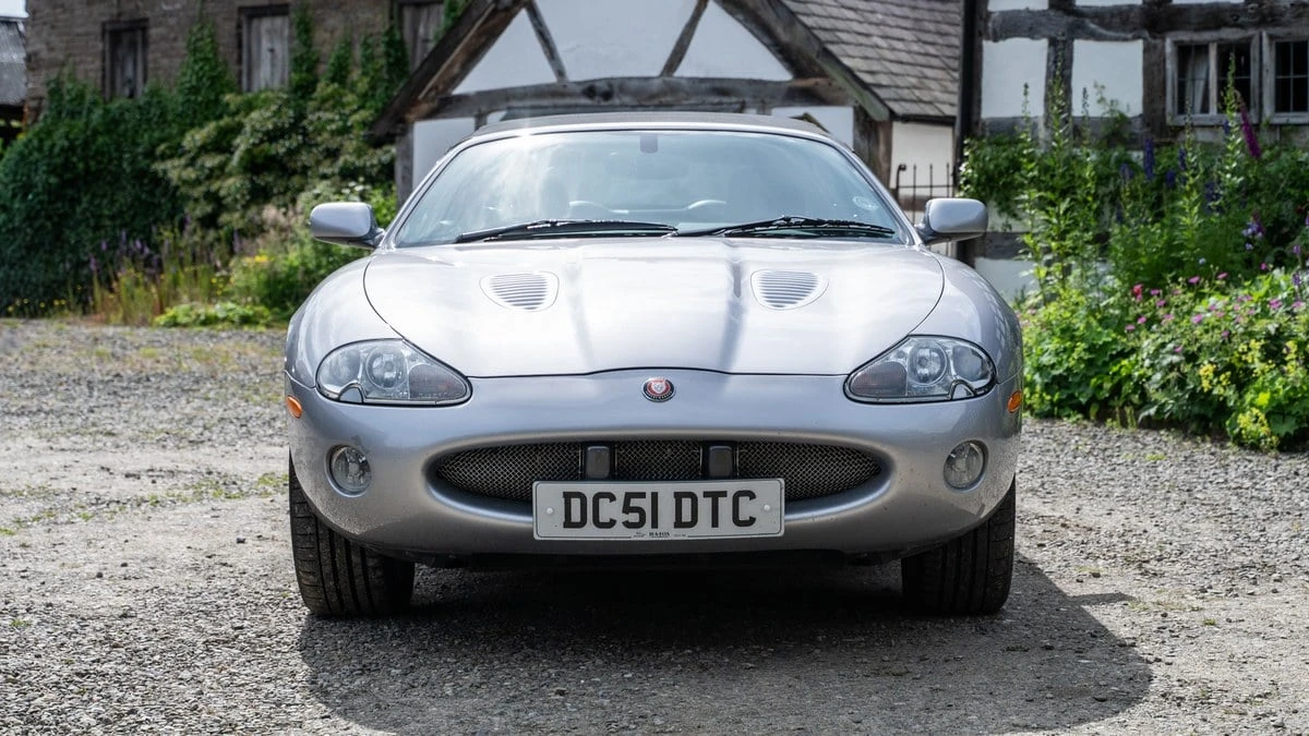 2001 Jaguar X100 XKR - Image 3 of 30