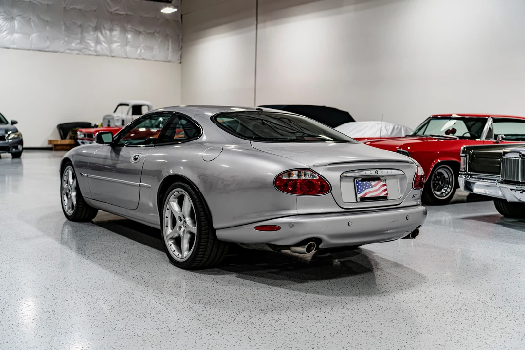 2001 Jaguar X100 XKR - Image 4 of 18