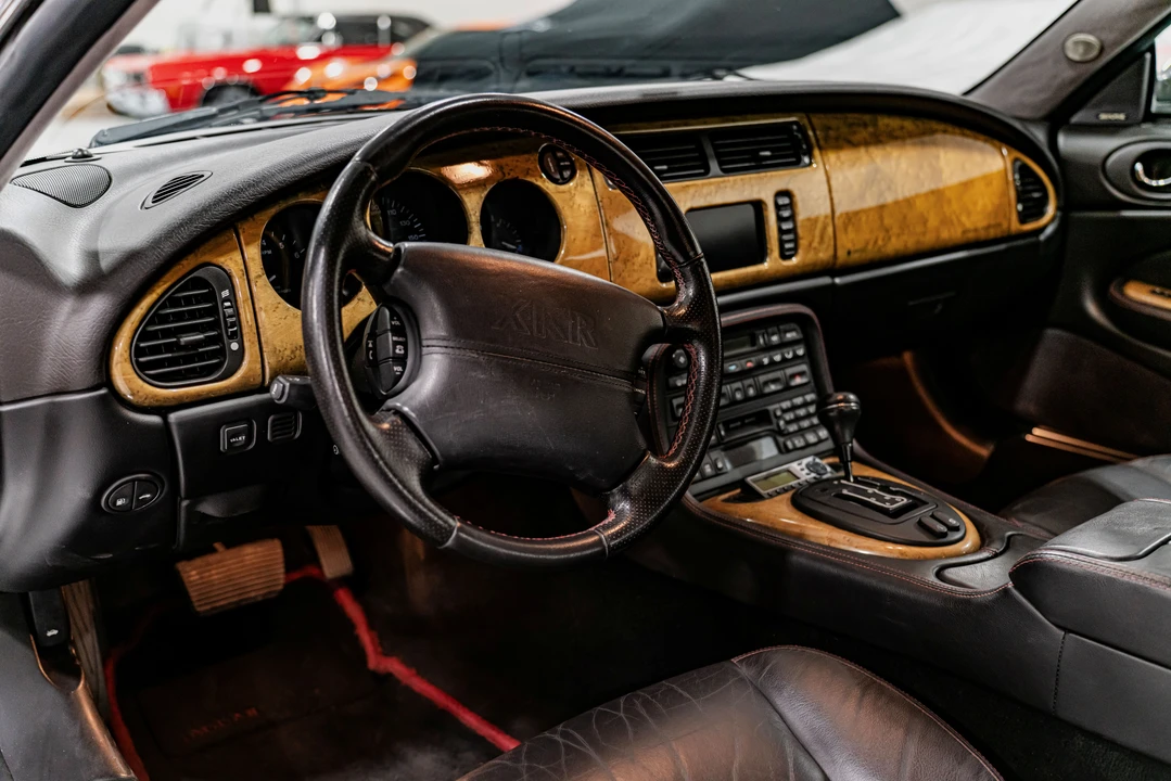 2001 Jaguar X100 XKR - Image 11 of 18
