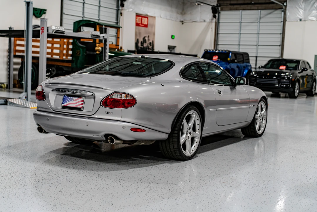 2001 Jaguar X100 XKR - Image 5 of 18