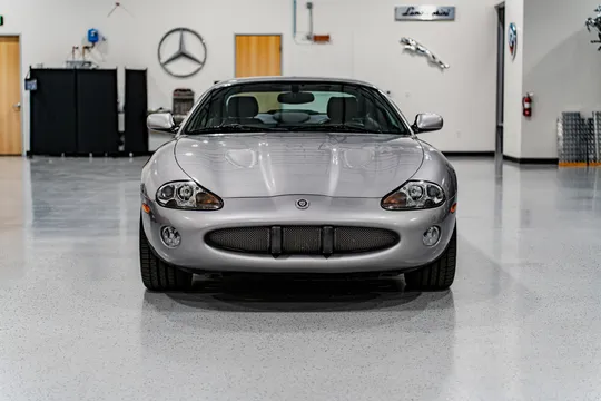 2001 Jaguar XKR Silverstone Edition